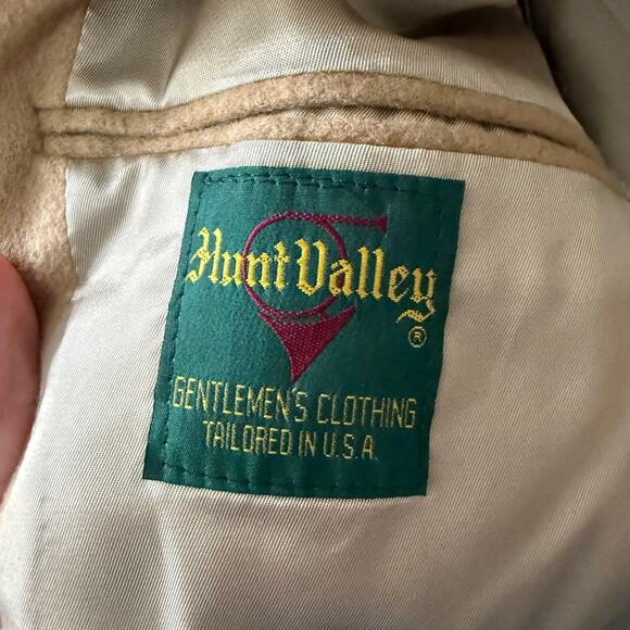 Timeless Tan Sport Coat with Notch Lapels 100% Camel Hair - Picture 8 of 8